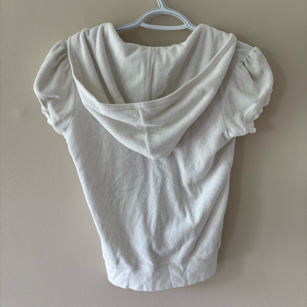 Sold - Picture 2 of 3